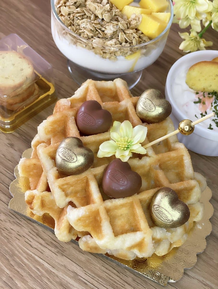 Bandeja Primavera — Waffles belgas con chocolates