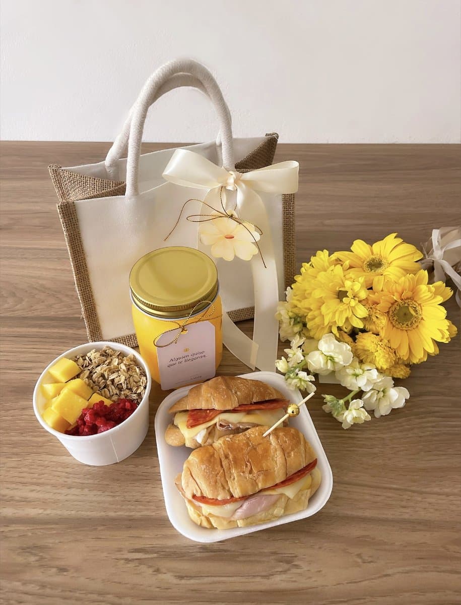 Bolsa Amanecer — Lo que trae por dentro
